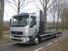 Volvo FL met I-Sync voor Rhenoy Onderdelen BV