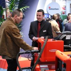 Interlas demonstreert nieuwe verbindingsmogelijkheden tijdens vakbeurs RVS & Aluminium 2009. 