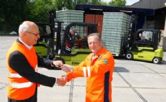 Weer Clark trucks voor miljarden blikken.