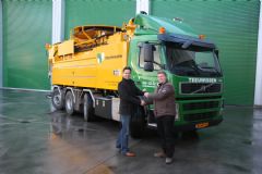 Eerste Volvo FM voor Teeuwissen Rioolreiniging